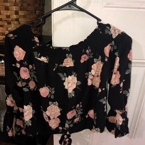 rue21 flower off shoulder crop